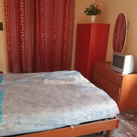 Omero's Apartman San Salvo